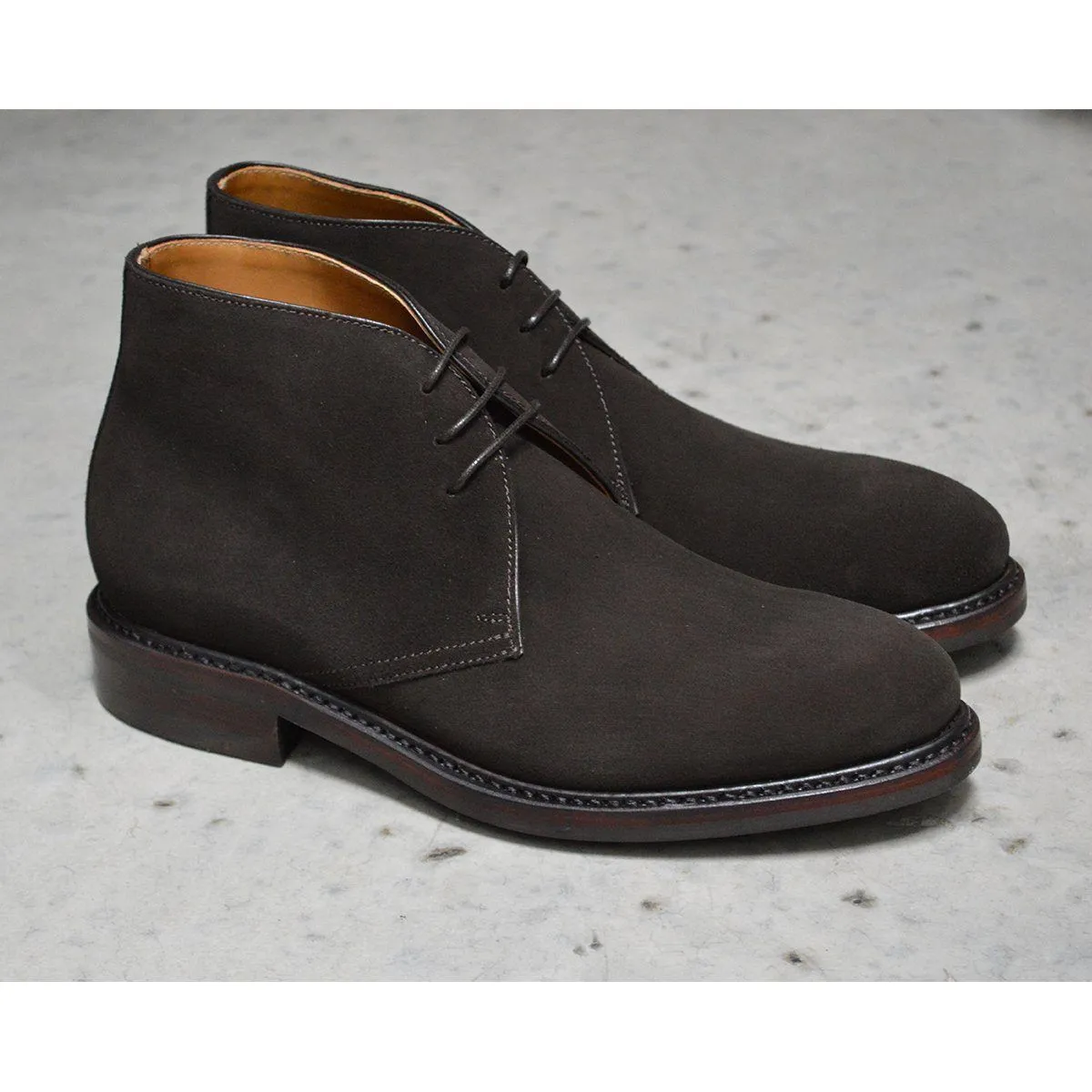 Berwick 1707 Chukka Boot (320) - Dark Brown Suede