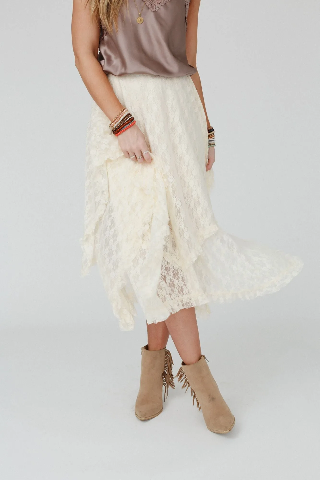 Meadow Daydreams Floral Lace Skirt - Cream