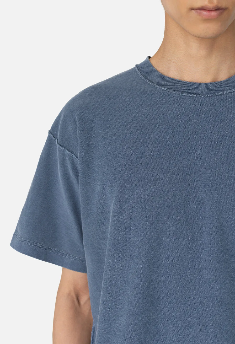 Reversed Cropped Tee / Washed Cadet